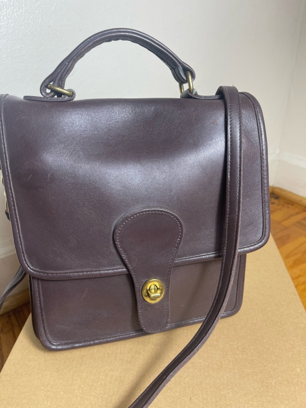Coach Brown Leather Messenger Bag with Timeless Design